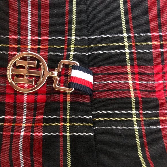 Tommy Hilfiger skinny pants - Picture 2 of 5